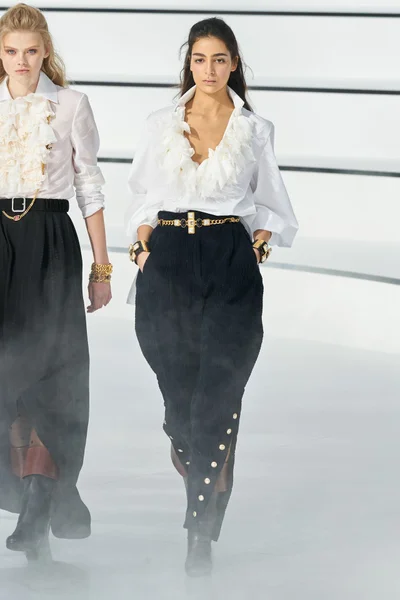 Look 66